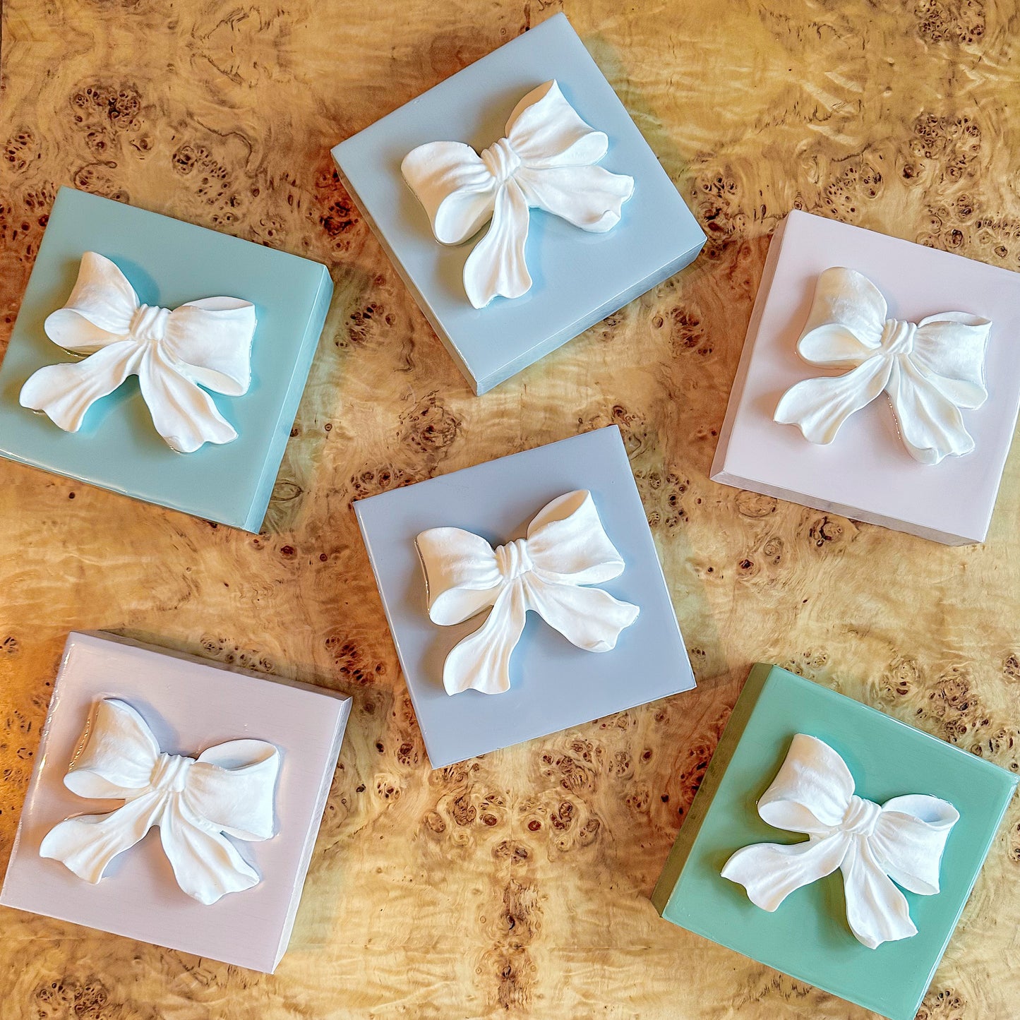 Mini Resin Bow - Pale Green