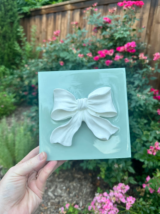 Mini Resin Bow - Pale Green